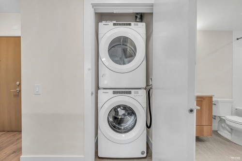 406-258 Nelson'S Court, New Westminster, BC 