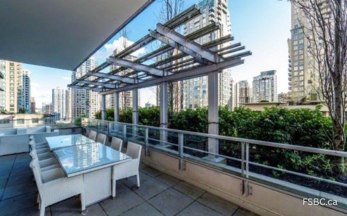 535 Smithe Street, Vancouver, BC 