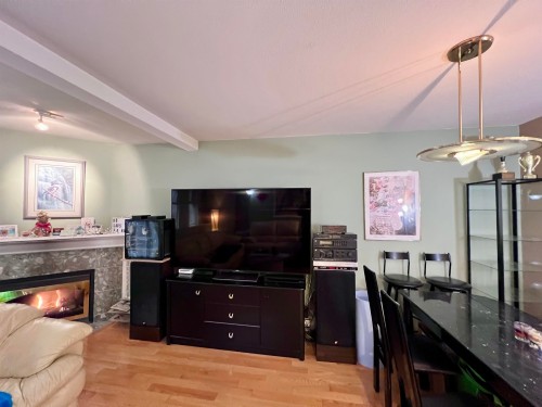 11-7488 Salisbury Avenue, Burnaby, BC 