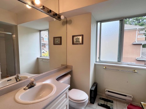 11-7488 Salisbury Avenue, Burnaby, BC 