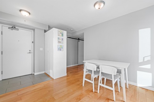 911-500 10Th Avenue W, Vancouver, BC 