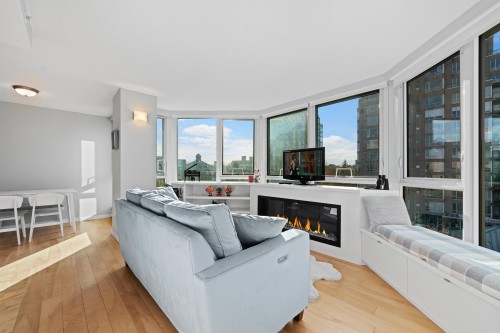 911-500 10Th Avenue W, Vancouver, BC 