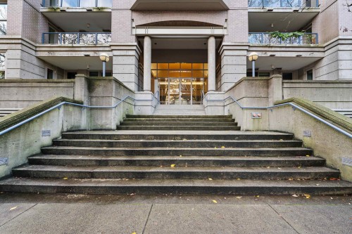 911-500 10Th Avenue W, Vancouver, BC 
