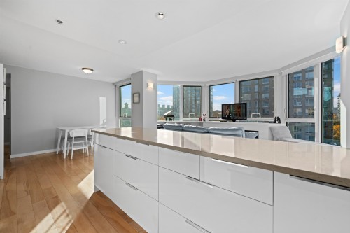 911-500 10Th Avenue W, Vancouver, BC 