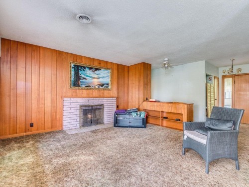 840 Rochester Avenue, Coquitlam, BC 