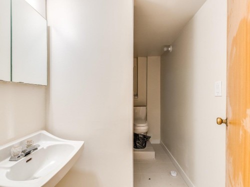 840 Rochester Avenue, Coquitlam, BC 