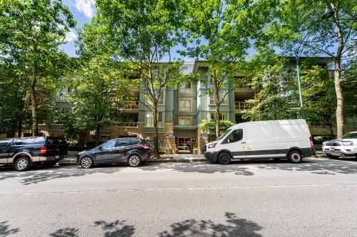 204-285 Newport Drive, Port Moody, BC 