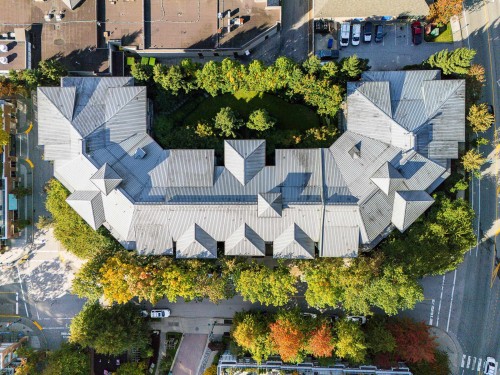 204-285 Newport Drive, Port Moody, BC 