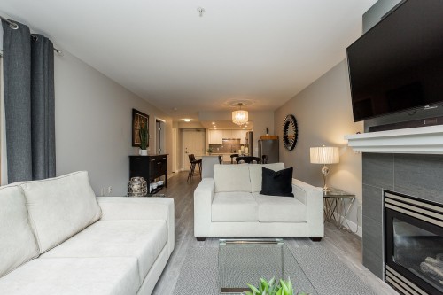 204-285 Newport Drive, Port Moody, BC 