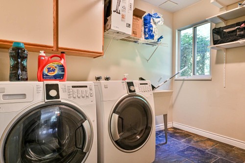 1422 Magnolia Place, Coquitlam, BC 