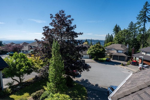 1422 Magnolia Place, Coquitlam, BC 