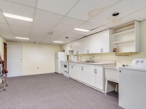 840 Rochester Avenue, Coquitlam, BC 