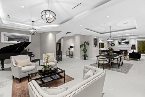 1198 Ottaburn Road, West Vancouver, BC 