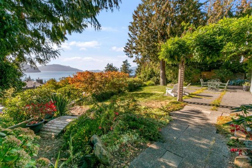 45 Sweetwater Place, Lions Bay, BC 