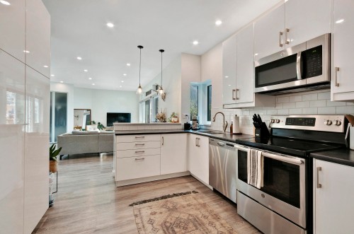 45 Sweetwater Place, Lions Bay, BC 