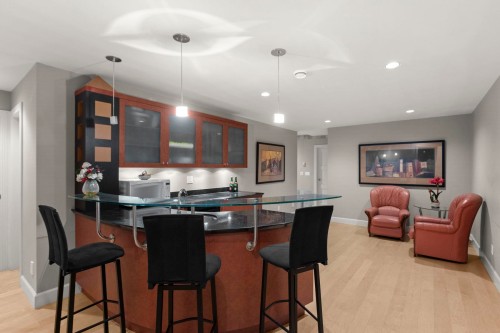 1128 Crestline Road, West Vancouver, BC 