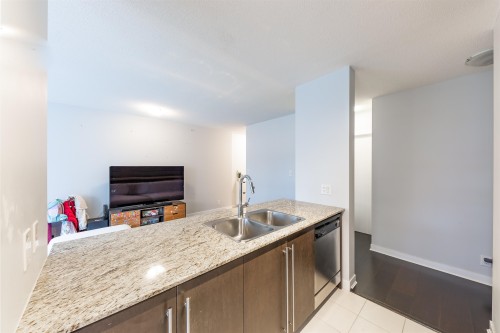 202-7535 Alderbridge Way, Richmond, BC 