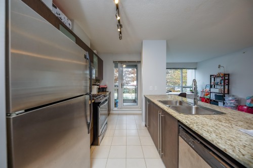 202-7535 Alderbridge Way, Richmond, BC 