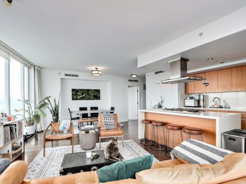 2701-8 Smithe Mews, Vancouver, BC 