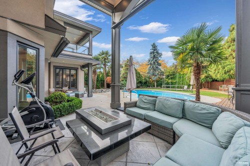 6851 Mayflower Drive, Richmond, BC 