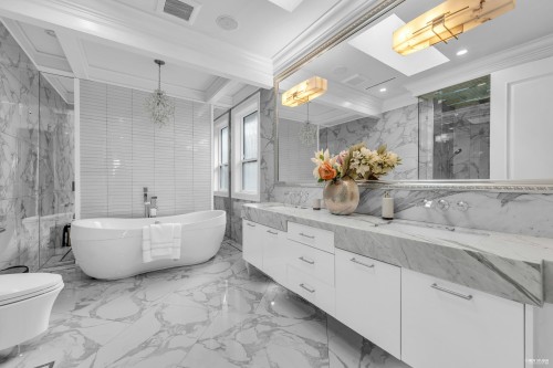 6851 Mayflower Drive, Richmond, BC 