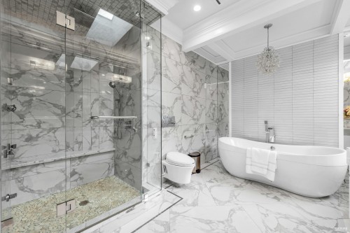 6851 Mayflower Drive, Richmond, BC 