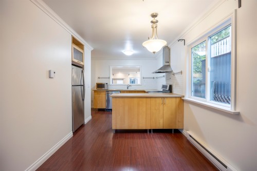 1927 Coquitlam Avenue, Port Coquitlam, BC 