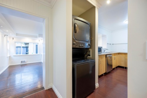 1927 Coquitlam Avenue, Port Coquitlam, BC 