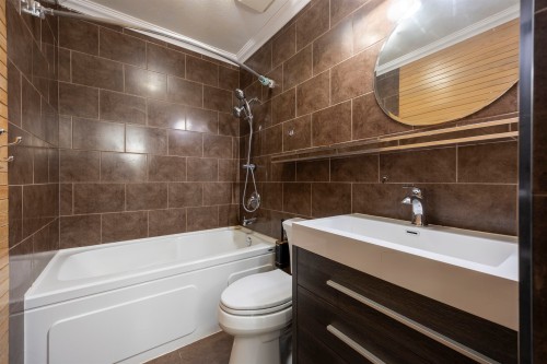 1927 Coquitlam Avenue, Port Coquitlam, BC 