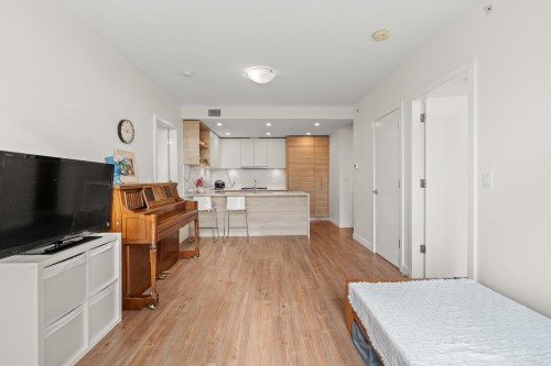 205-585 Austin Avenue, Coquitlam, BC 