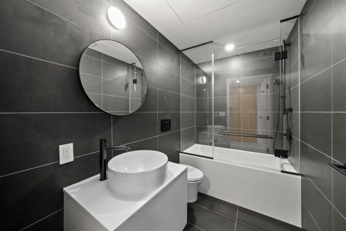 1402-5058 Joyce Street, Vancouver, BC 