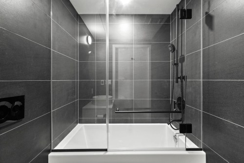 1402-5058 Joyce Street, Vancouver, BC 