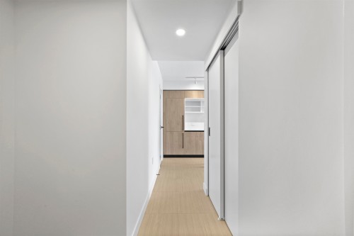 1402-5058 Joyce Street, Vancouver, BC 