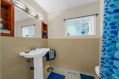 410 Hadden Drive, West Vancouver, BC 