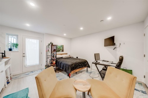 227 57Th Avenue E, Vancouver, BC 