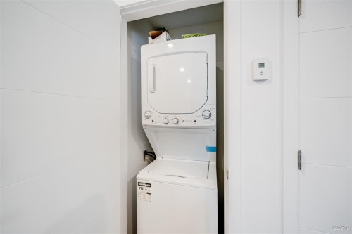 227 57Th Avenue E, Vancouver, BC 