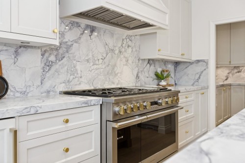 811 Madison Avenue, Burnaby, BC 