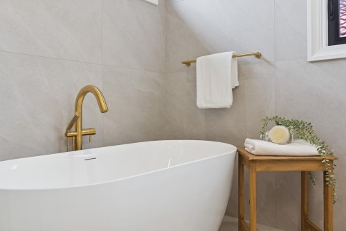 811 Madison Avenue, Burnaby, BC 