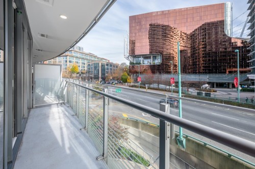 308-89 Nelson Street, Vancouver, BC 