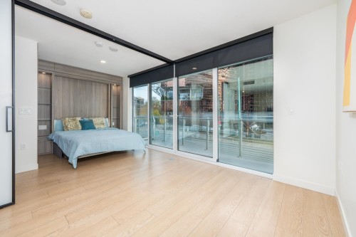 308-89 Nelson Street, Vancouver, BC 