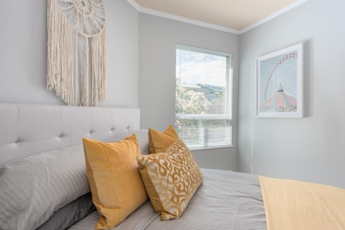 208-788 8Th Avenue W, Vancouver, BC 