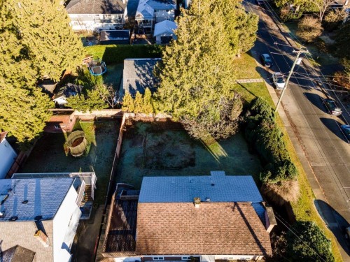 780 16Th Street E, North Vancouver, BC 