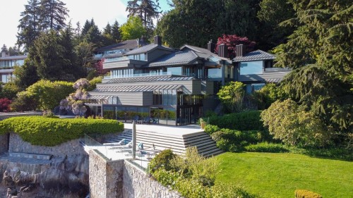 4036 Marine Drive, West Vancouver, BC 