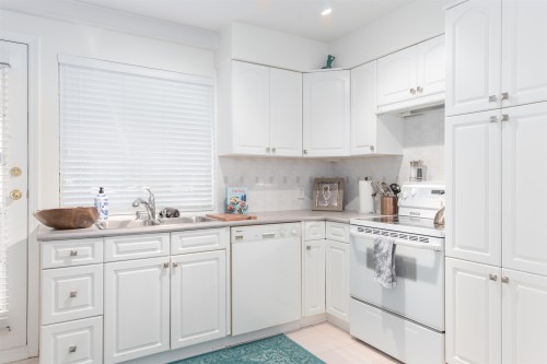 202-788 8Th Avenue W, Vancouver, BC 