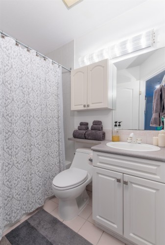 202-788 8Th Avenue W, Vancouver, BC 