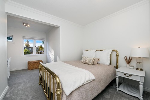 1258 Jefferson Avenue, West Vancouver, BC 