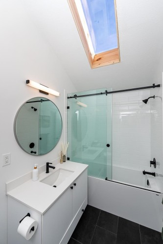 1258 Jefferson Avenue, West Vancouver, BC 