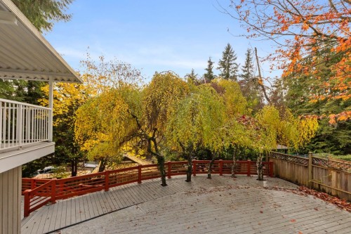 271 Montroyal Boulevard, North Vancouver, BC 