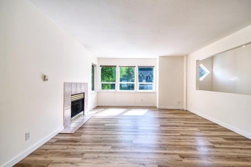 5833 Heron Place, Sechelt, BC 