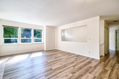 5833 Heron Place, Sechelt, BC 